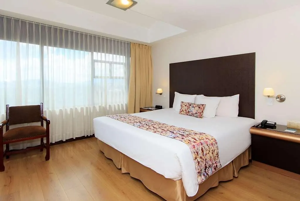 La Quinta By Wyndham Quito Caicedo Plaza Hotel 0*,  Ecuador